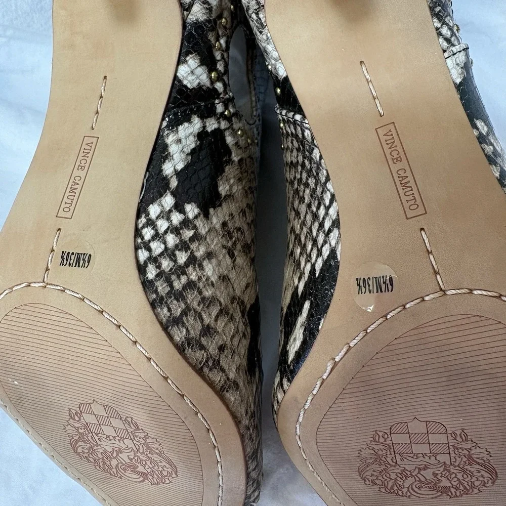 Vince Camuto Campbrel Snake Skin Peep Toe Stiletto Leather Bootie‎ Heels 6.5